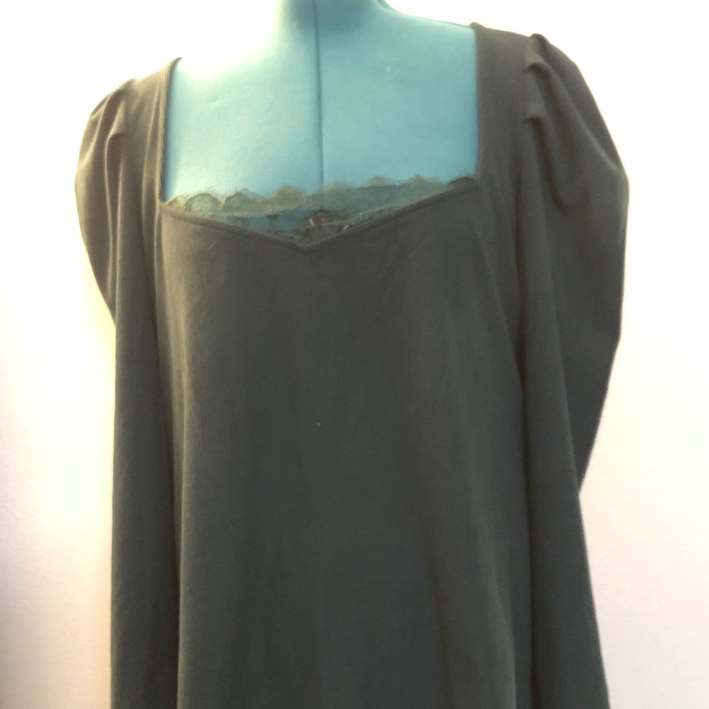 Torrid Green lace sweater puffy sleeve top- NWOT